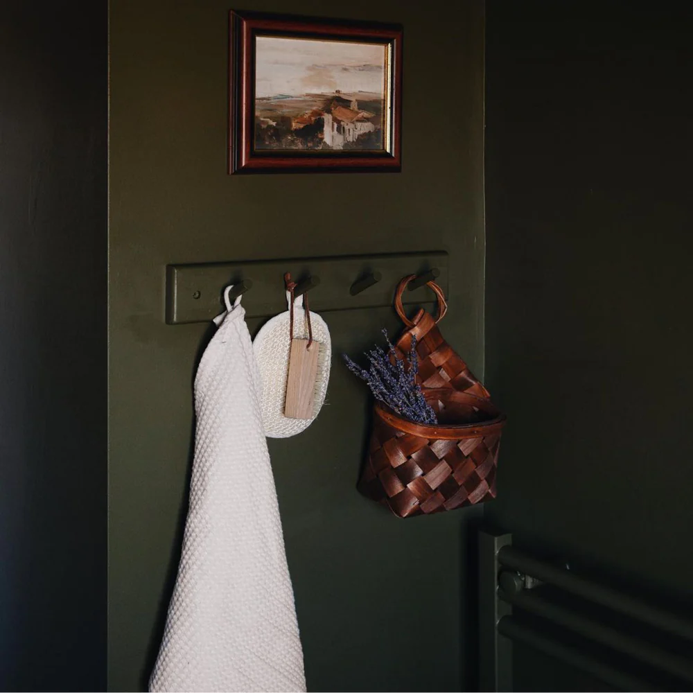 The Tobacconist - Image 11